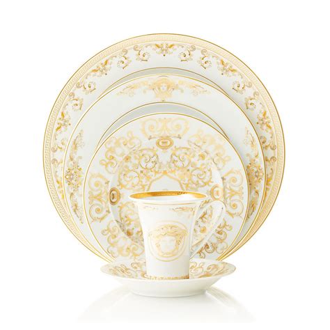 rosenthal meets versace medusa gala dinnerware|Versace rosenthal plate.